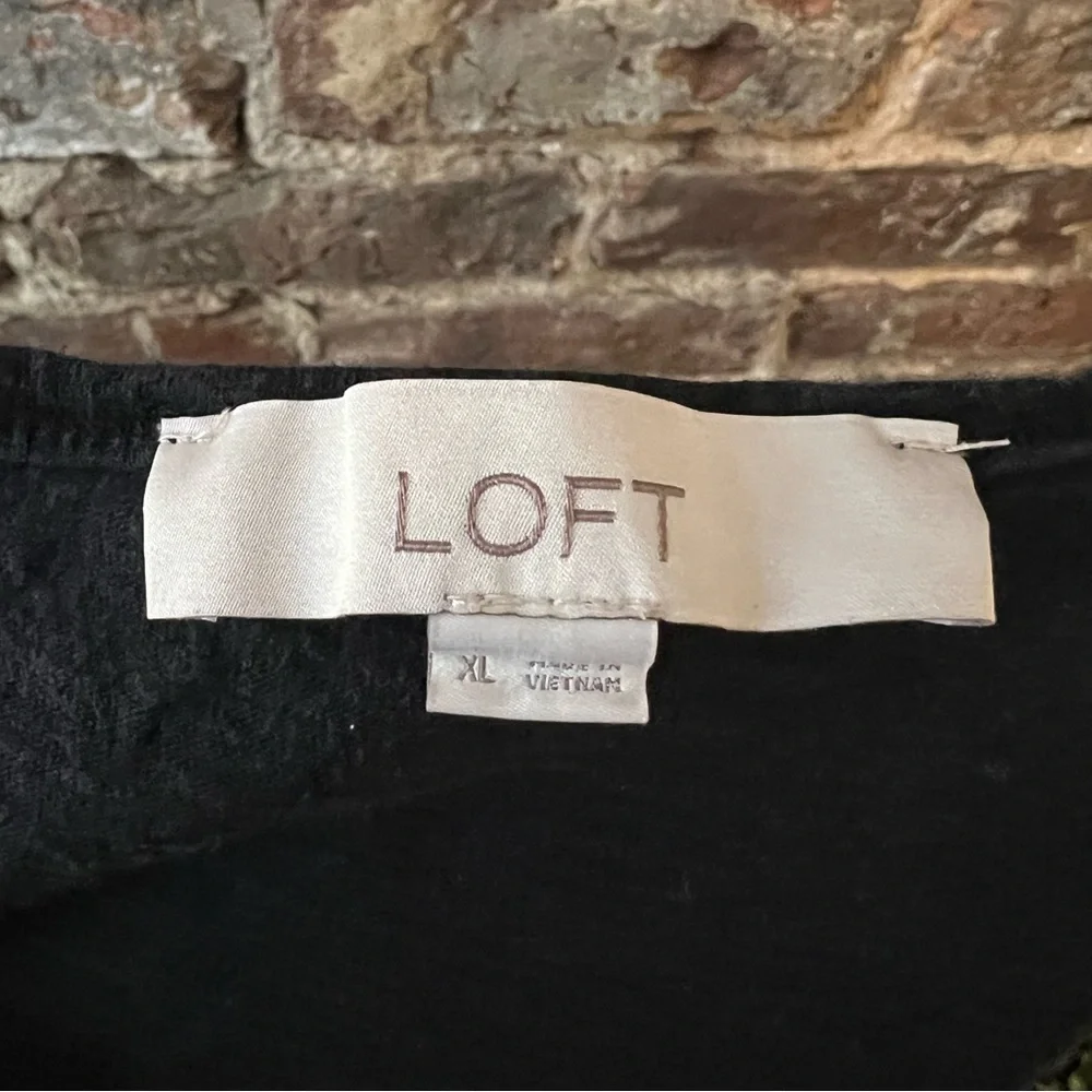 LOFT Black Sleeveless V-Neck Midi Dress - Picture 3 of 6